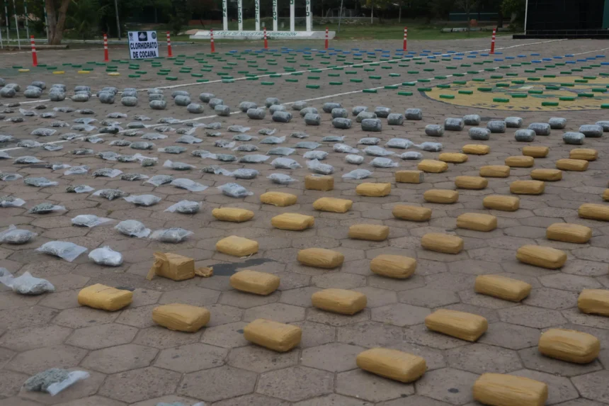 Fotografía de archivo que muestra droga incautada. EFE/Juan Carlos Torrejón